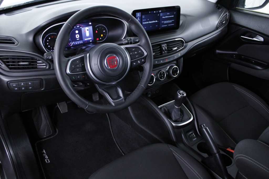 fiat-tipo-station-wagon-2023-gasolina-999cc