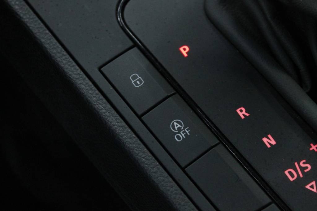 seat-ibiza-2024-gasolina-999cc