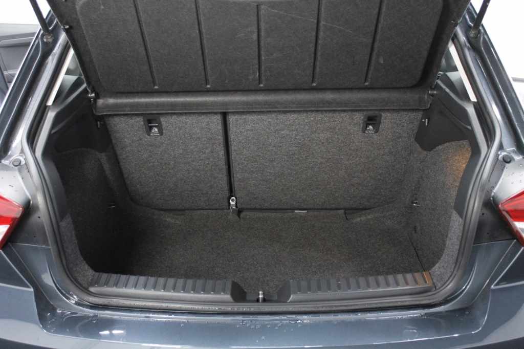 seat-ibiza-2024-gasolina-999cc
