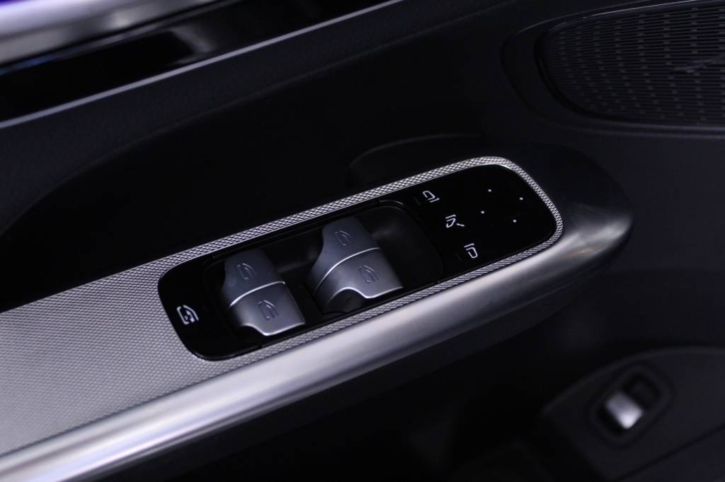 mercedes-benz-glc-2025-hibrido-1993cc
