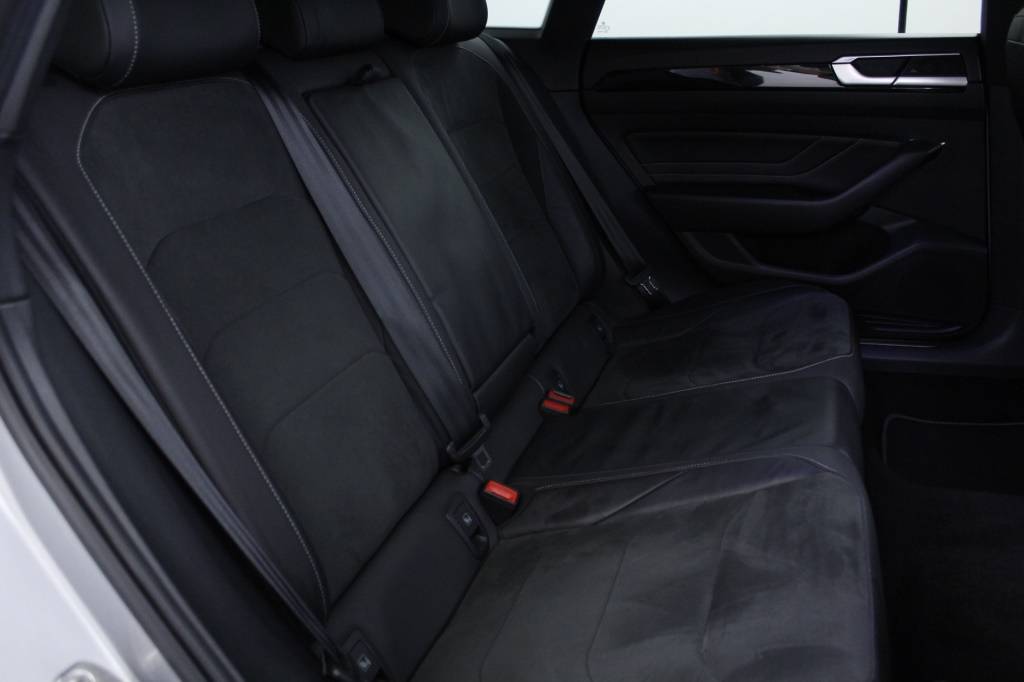 volkswagen-arteon-2023-diesel-1968cc