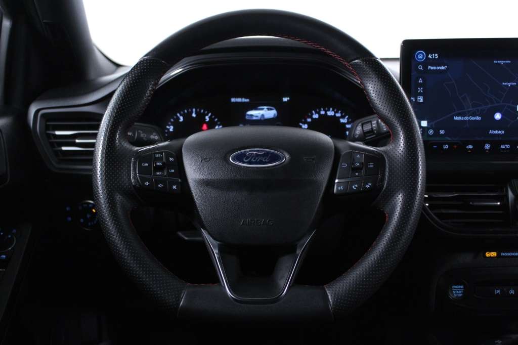 ford-focus-sw-2023-hibrido-999cc