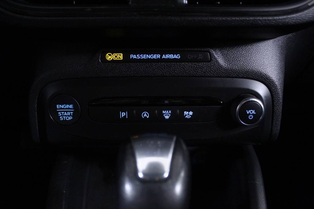 ford-focus-sw-2023-hibrido-999cc