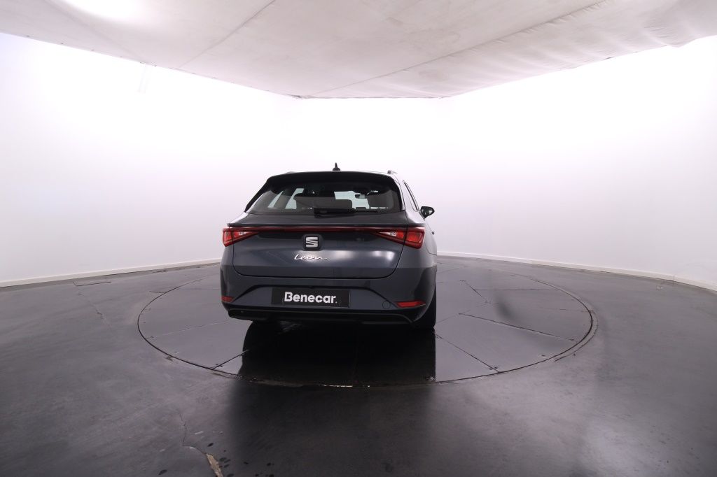 seat-leon-st-2024-gasolina-999cc