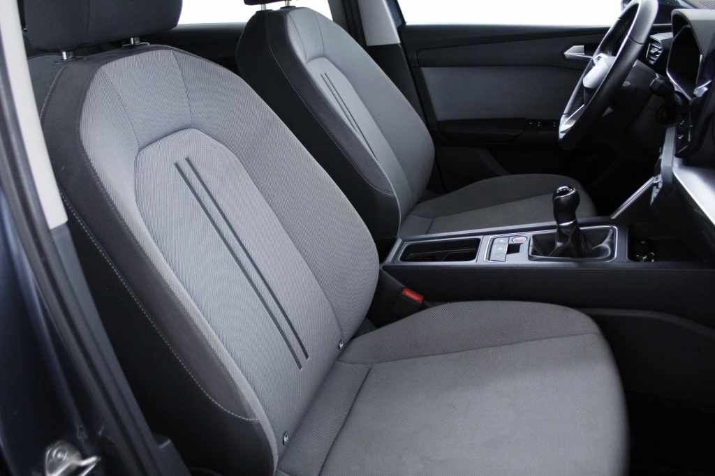 seat-leon-st-2024-gasolina-999cc