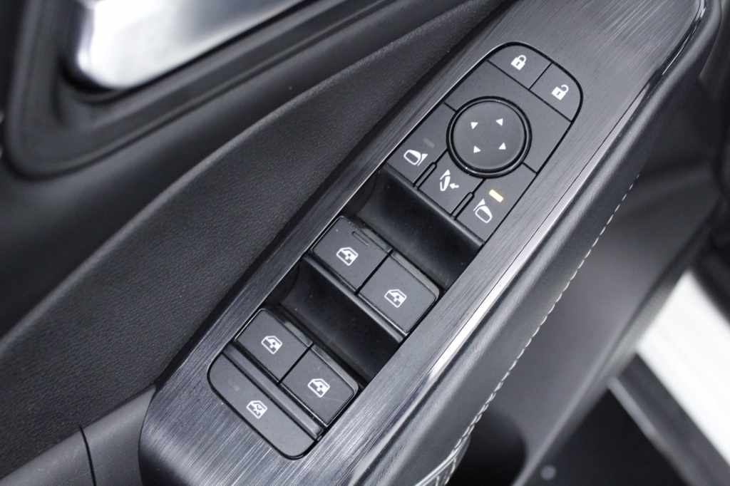 nissan-qashqai-2024-hibrido-1332cc