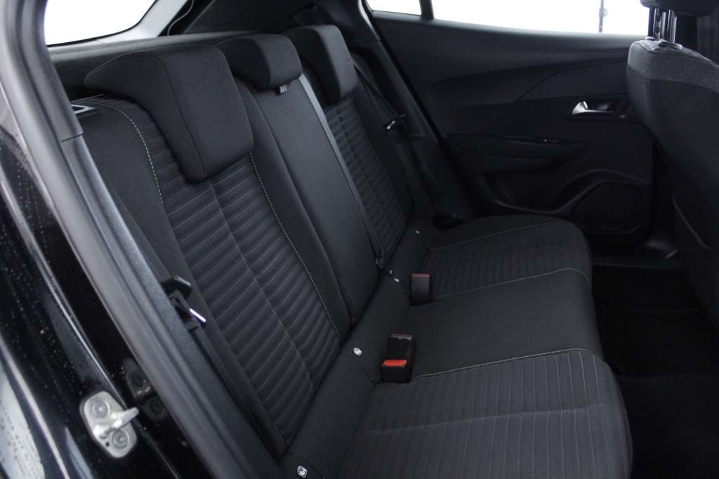 peugeot-2008-2024-gasolina-1199cc