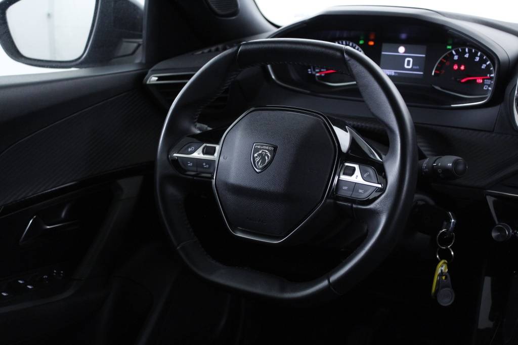 peugeot-2008-2024-gasolina-1199cc