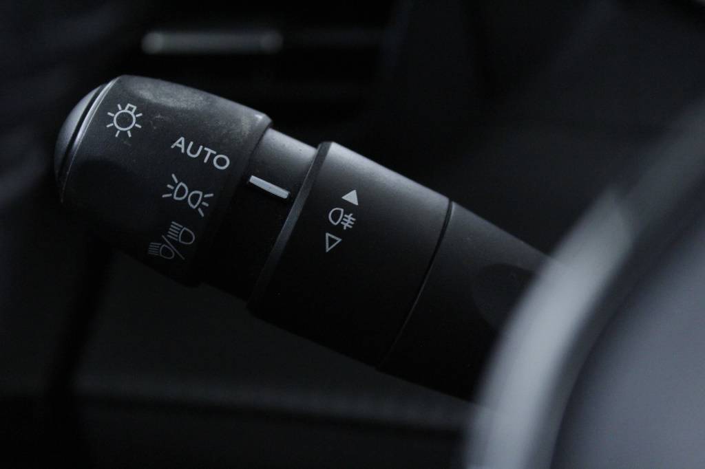 peugeot-2008-2024-gasolina-1199cc