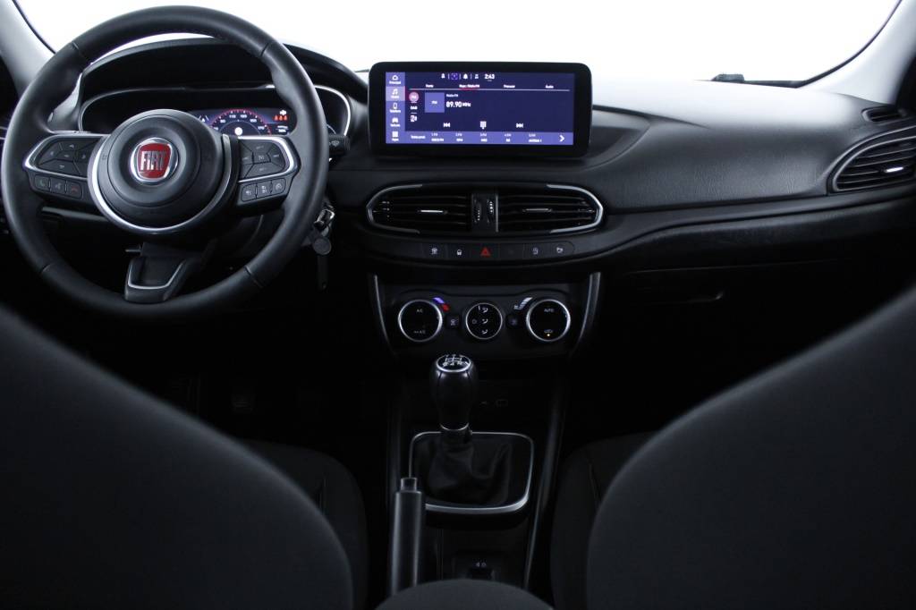 fiat-tipo-station-wagon-2023-gasolina-999cc