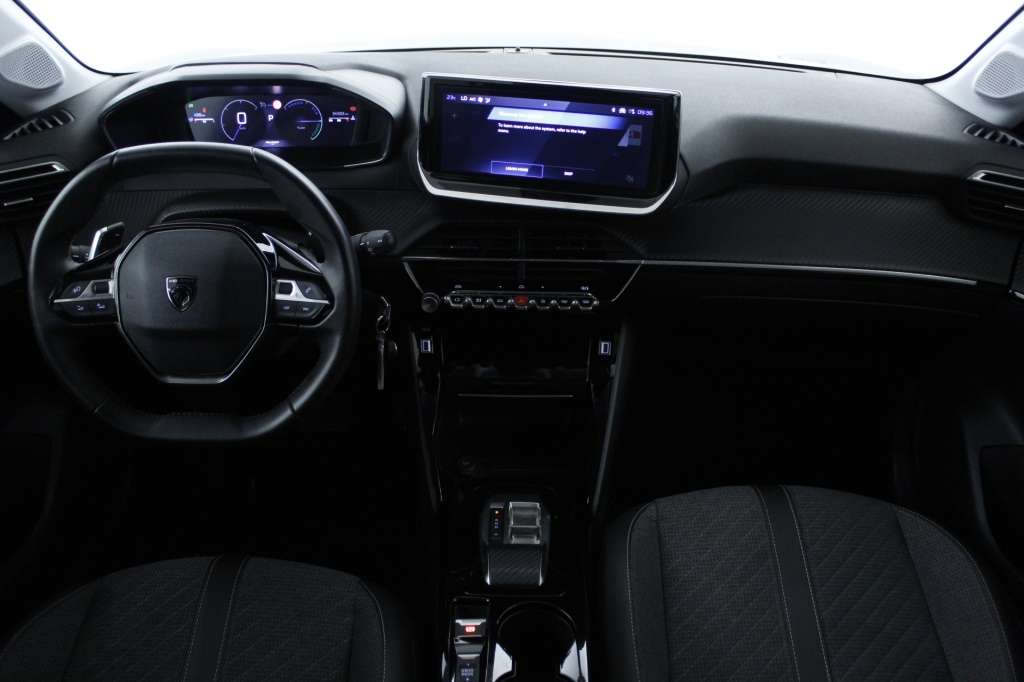 peugeot-208-2025-hibrido-1199cc