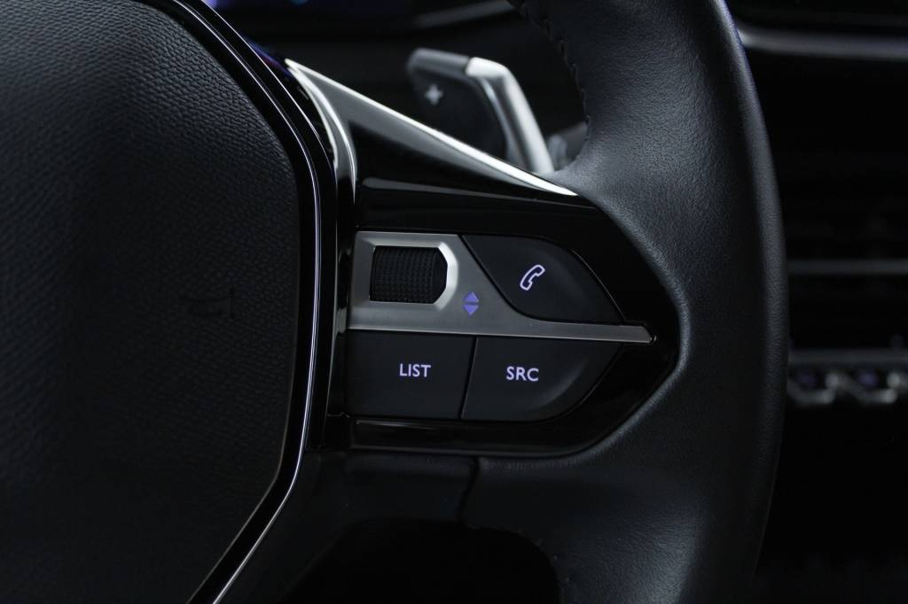 peugeot-208-2025-hibrido-1199cc