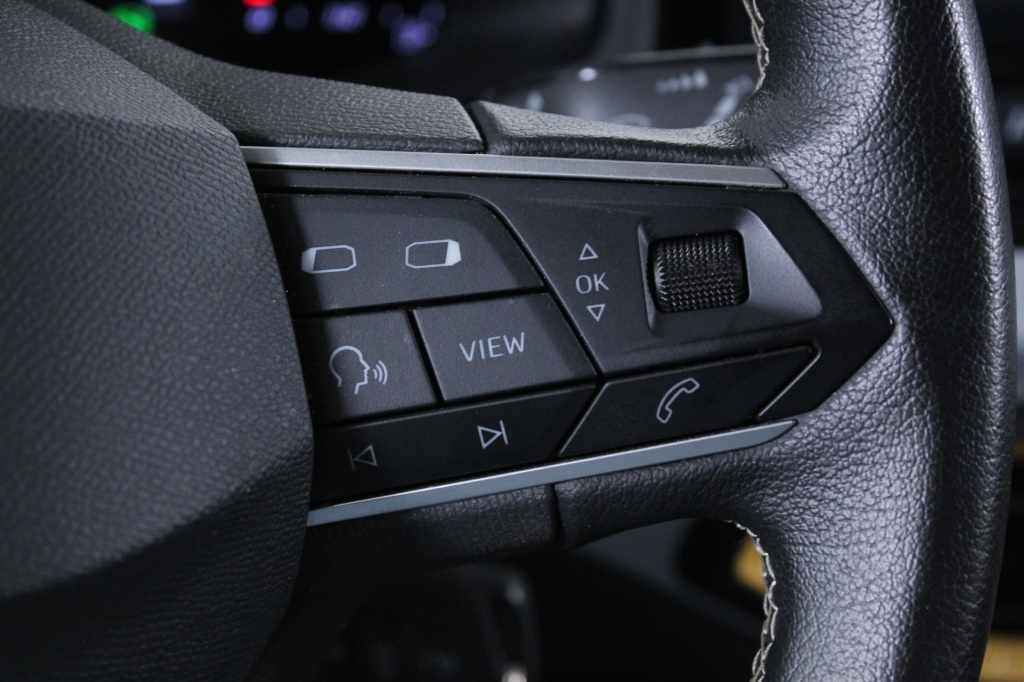 seat-arona-2024-gasolina-999cc
