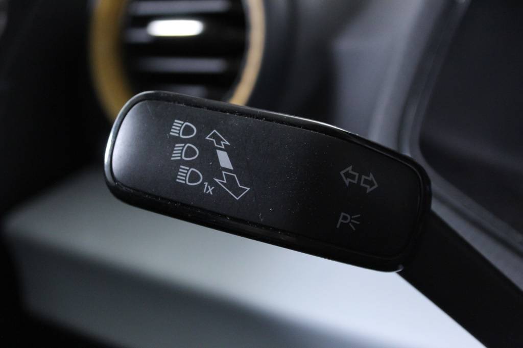 seat-arona-2024-gasolina-999cc