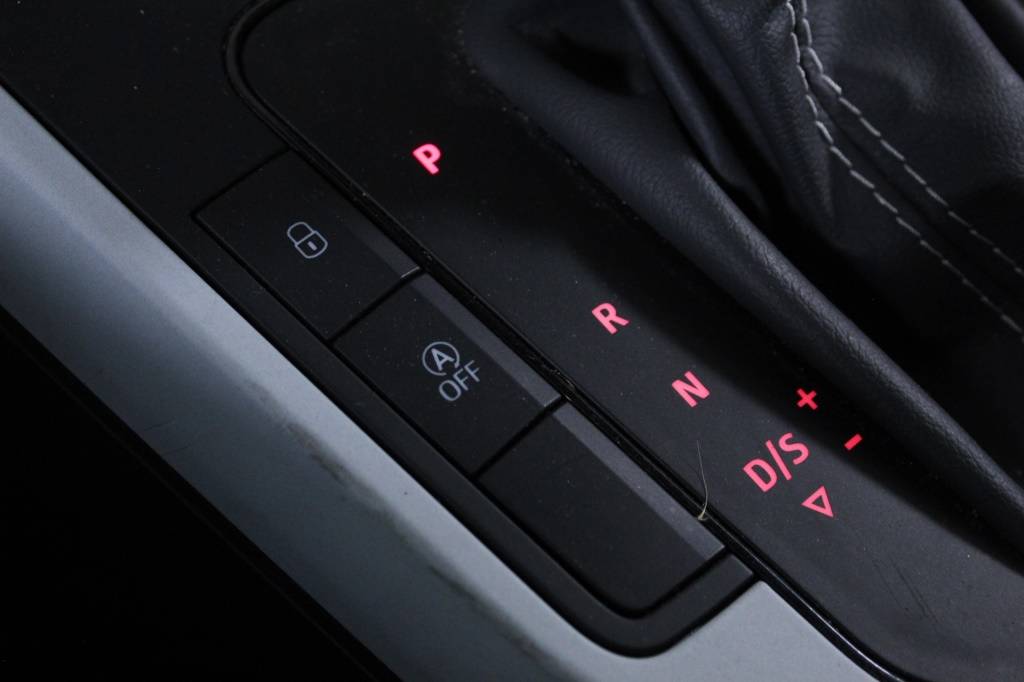 seat-arona-2024-gasolina-999cc