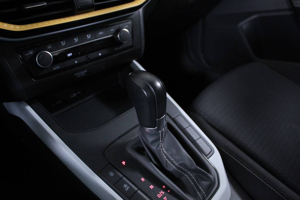 seat-arona-2024-gasolina-999cc