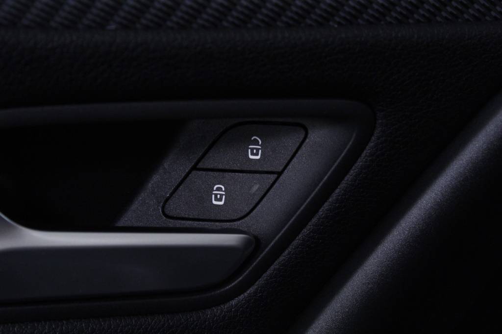 mercedes-benz-classe-a-2024-hibrido-1332cc