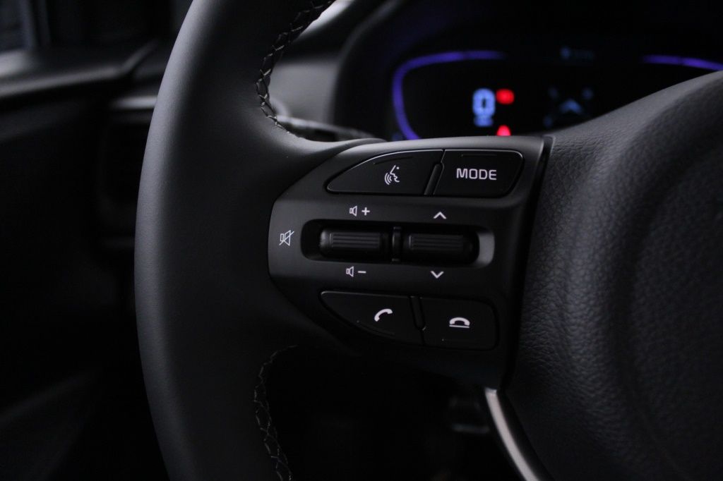 kia-stonic-2024-gasolina-1197cc