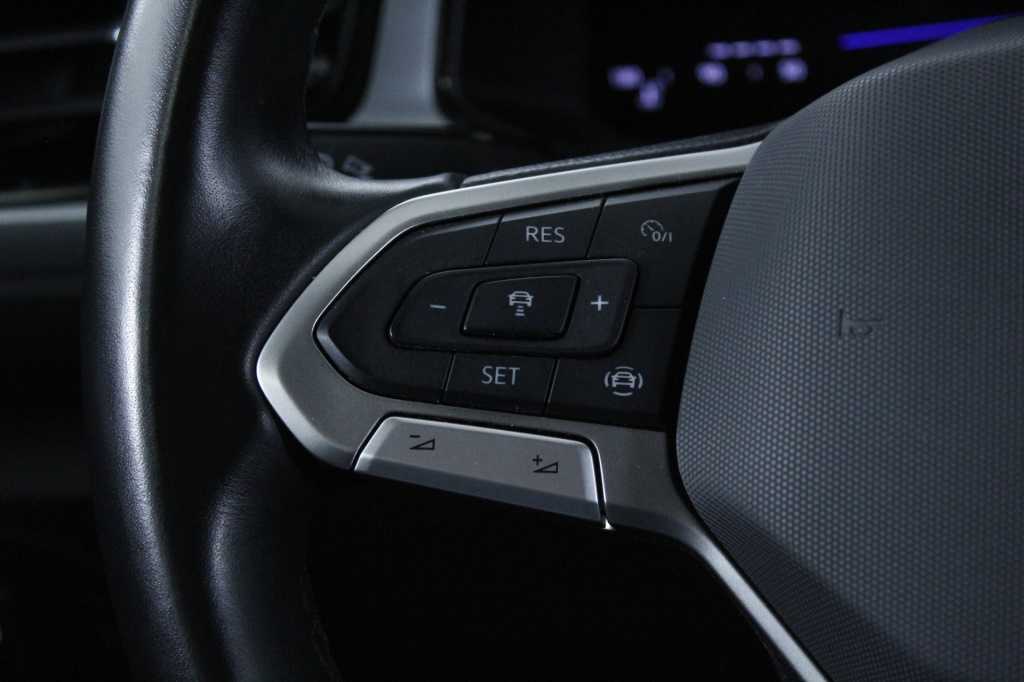 volkswagen-t-roc-2024-gasolina-999cc