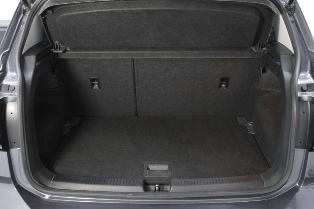 volkswagen-t-cross-2023-gasolina-999cc