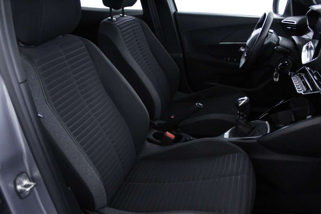 peugeot-2008-2024-gasolina-1199cc