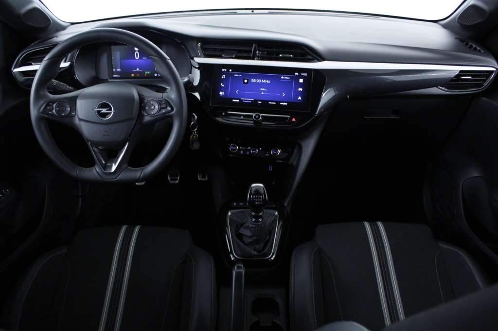 opel-corsa-2024-gasolina-1199cc