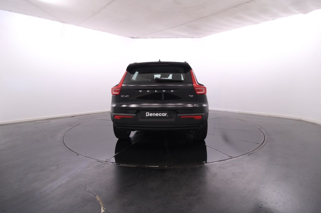volvo-xc40-2022-gasolina-1477cc