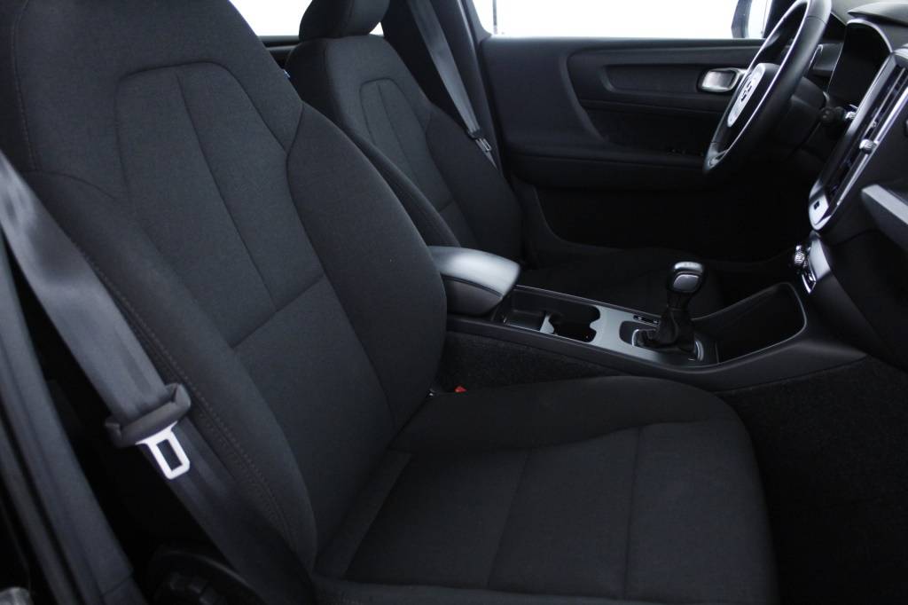 volvo-xc40-2022-gasolina-1477cc