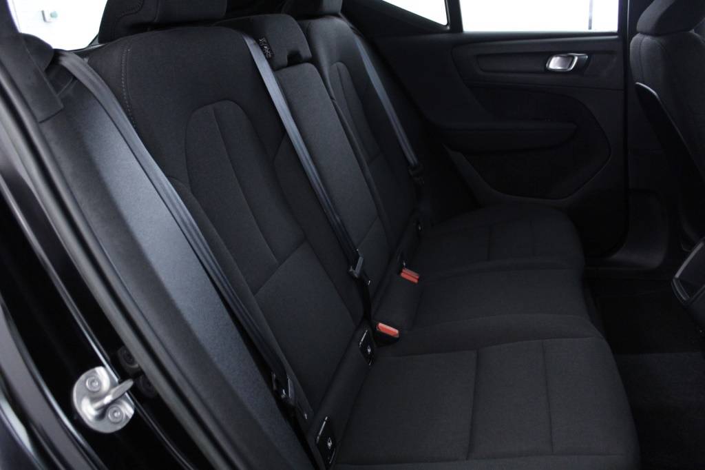 volvo-xc40-2022-gasolina-1477cc
