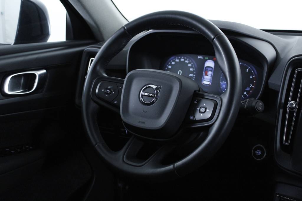 volvo-xc40-2022-gasolina-1477cc