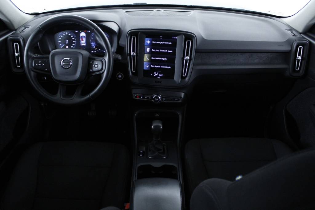 volvo-xc40-2022-gasolina-1477cc