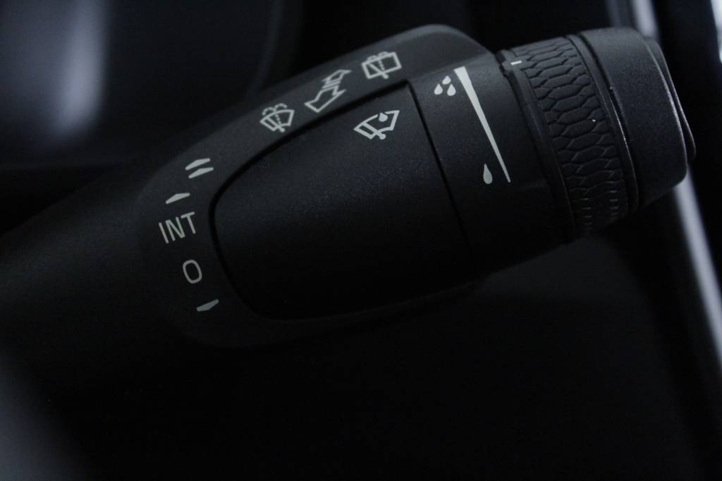 volvo-xc40-2022-gasolina-1477cc