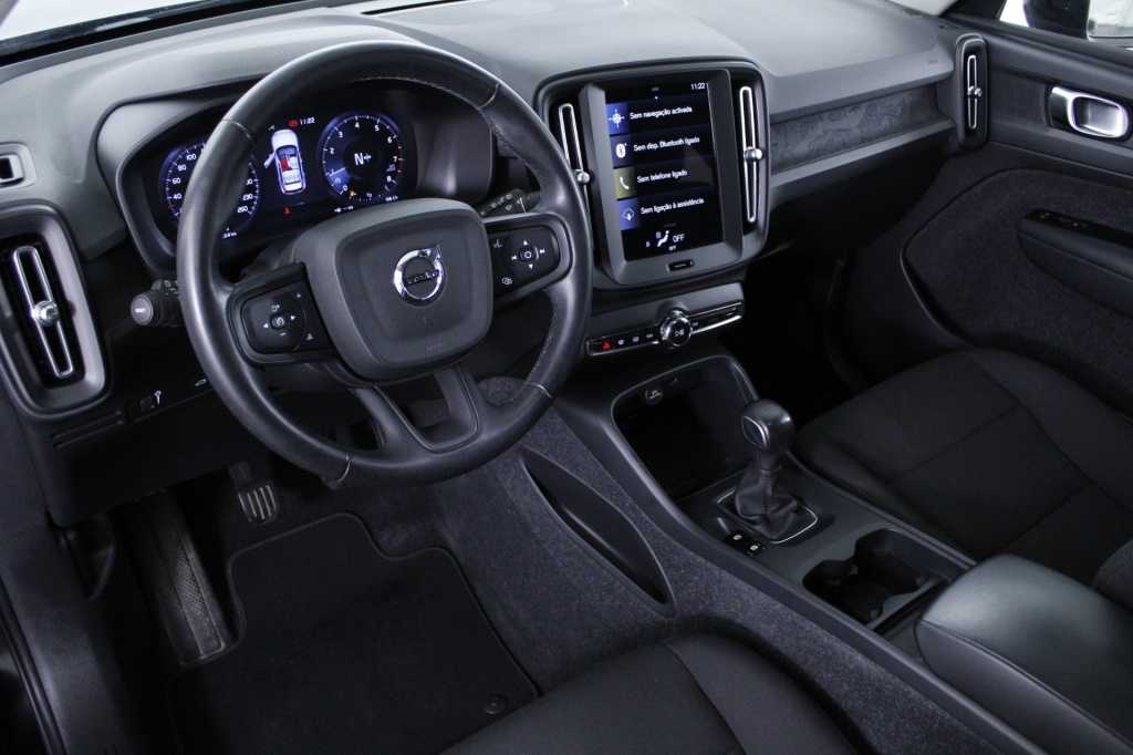 volvo-xc40-2022-gasolina-1477cc