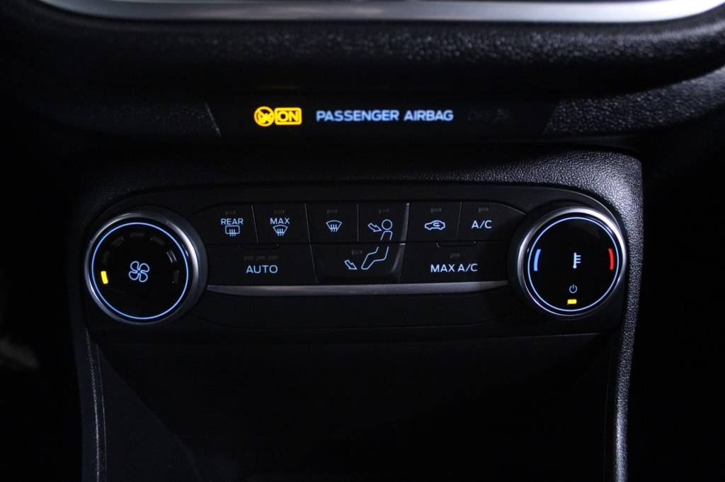 ford-fiesta-2023-gasolina-998cc