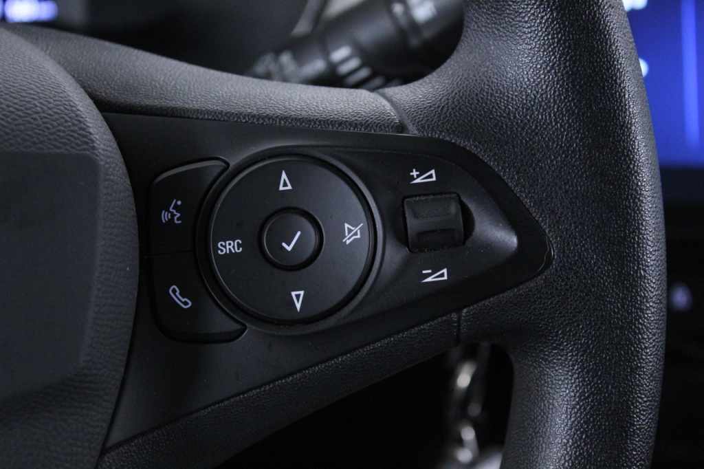opel-corsa-2025-gasolina-1199cc