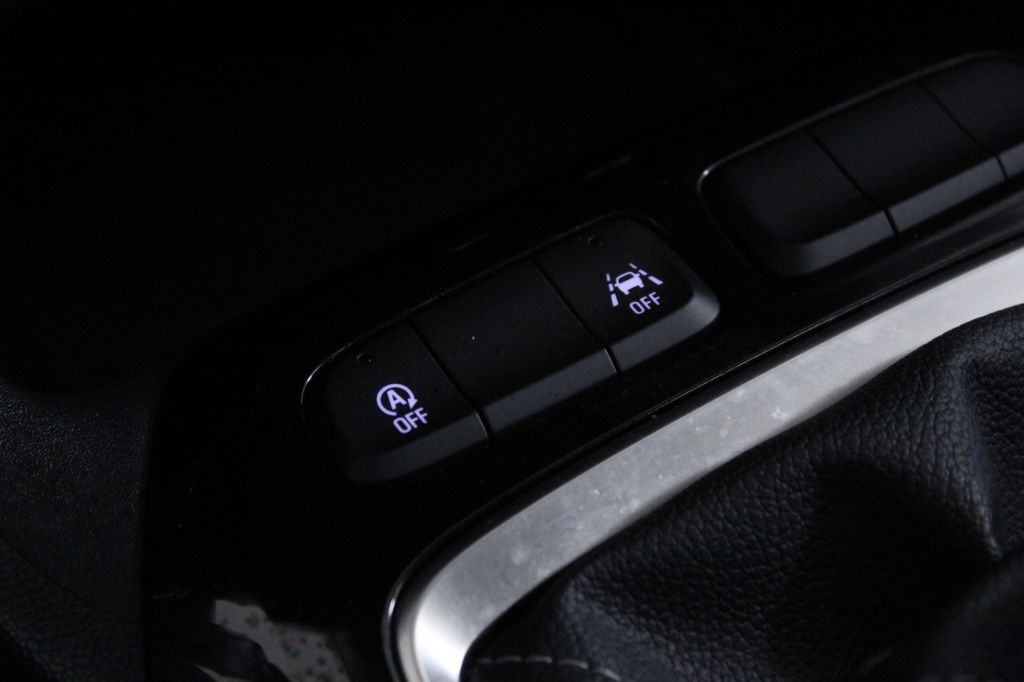 opel-corsa-2025-gasolina-1199cc