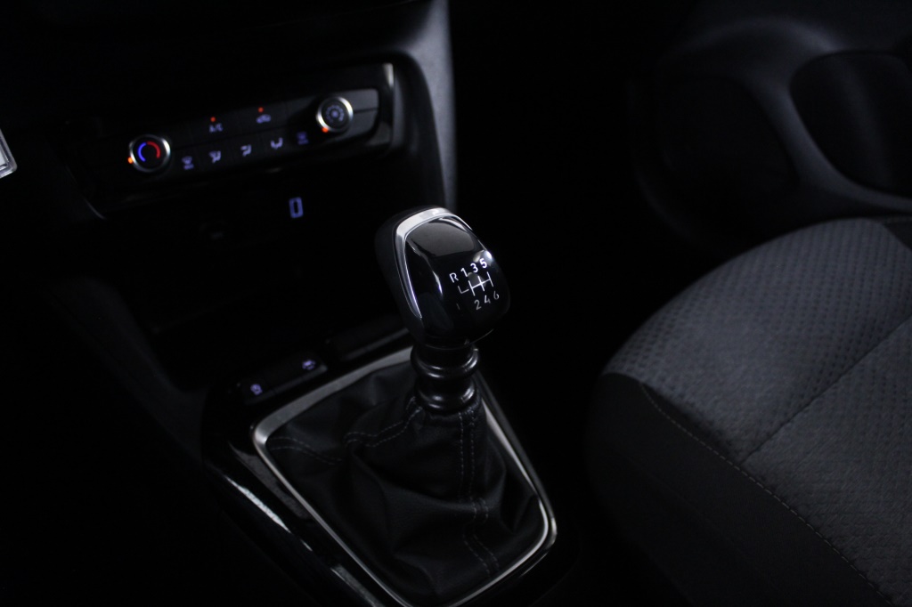 opel-corsa-2025-gasolina-1199cc