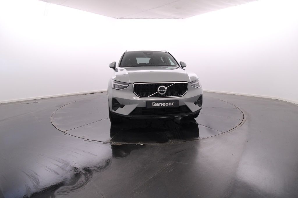 volvo-xc40-2025-hibrido-1969cc