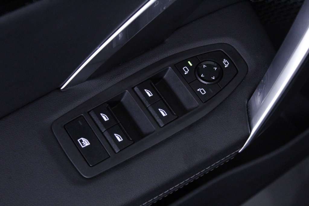 bmw-x1-2025-diesel-1995cc