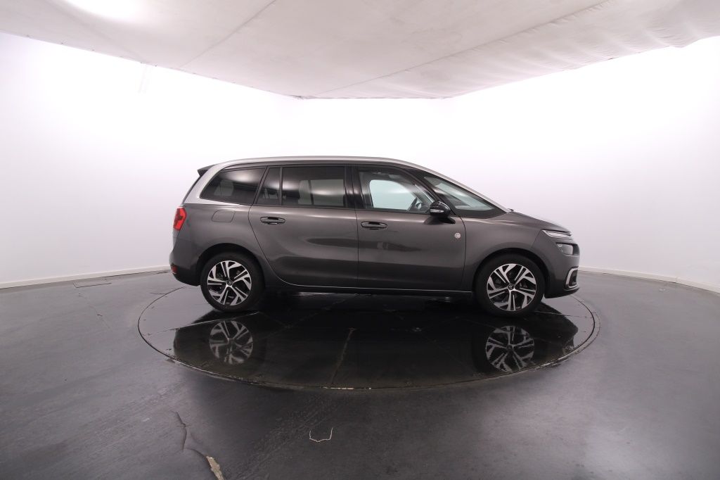 citroen-spacetourer-2021-diesel-1499cc