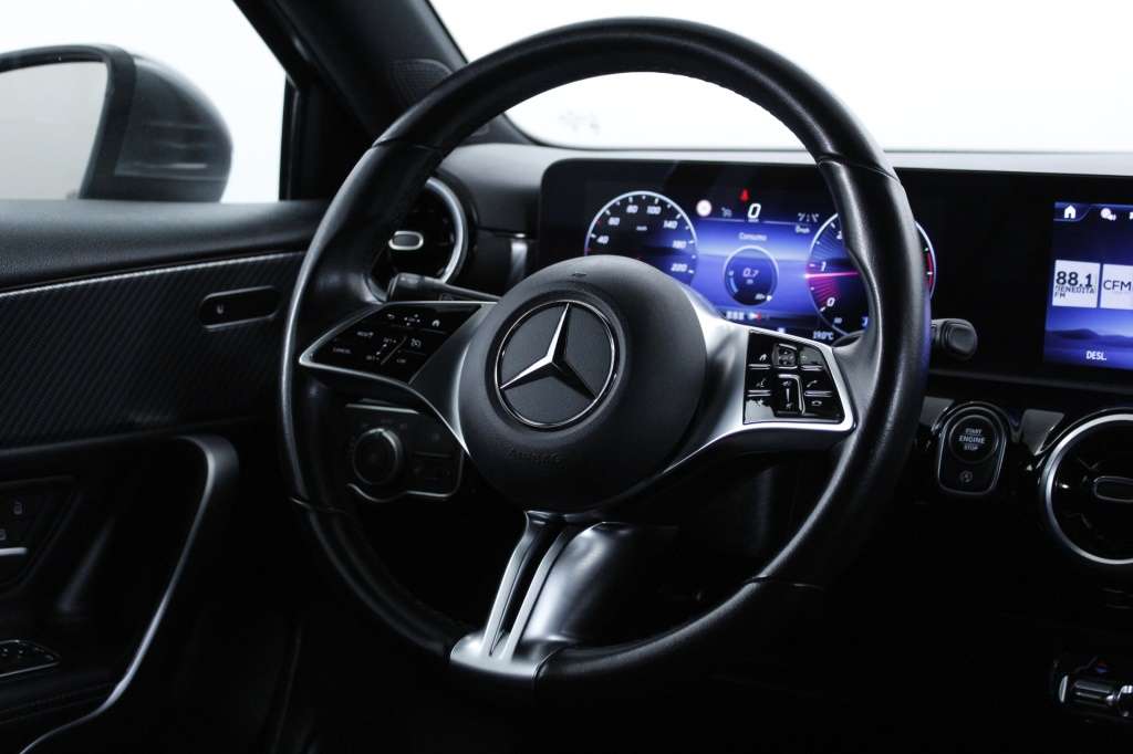 mercedes-benz-classe-a-2024-diesel-1990cc