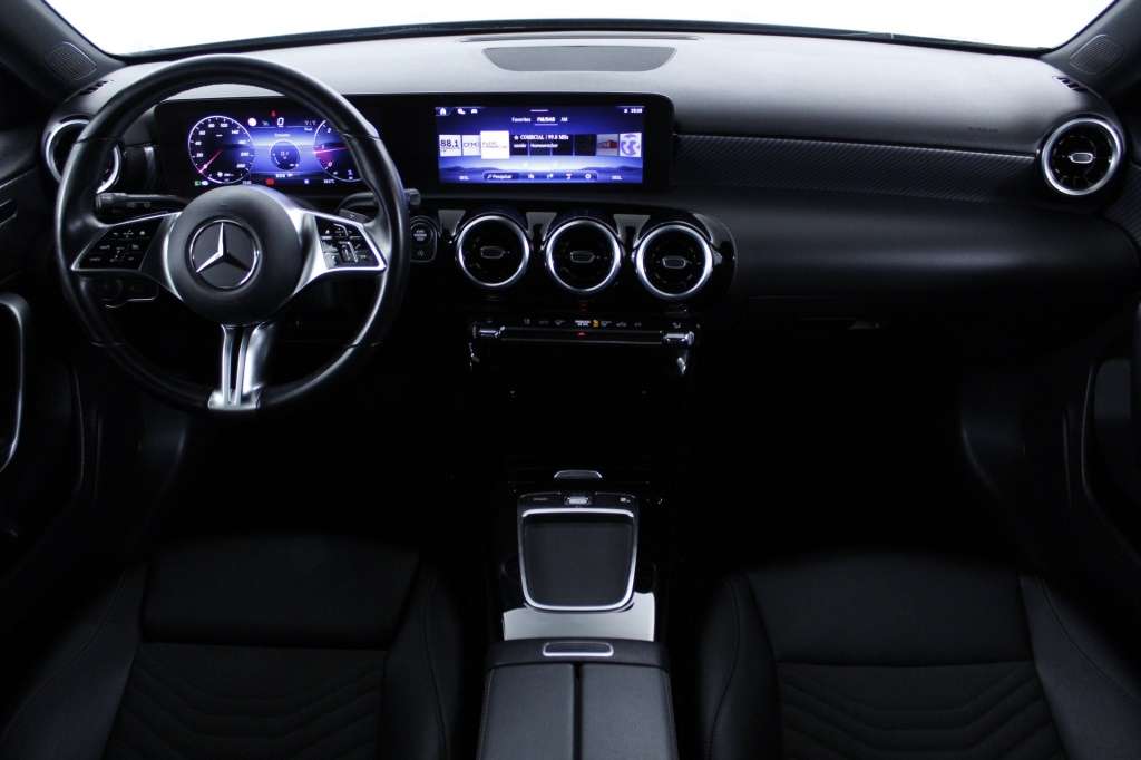 mercedes-benz-classe-a-2024-diesel-1990cc