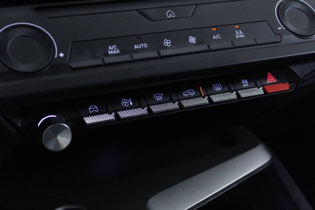 peugeot-308-sw-2025-hibrido-1199cc