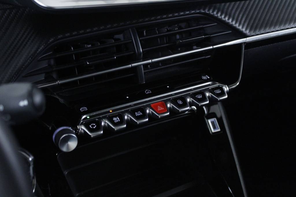 peugeot-2008-2024-gasolina-1199cc