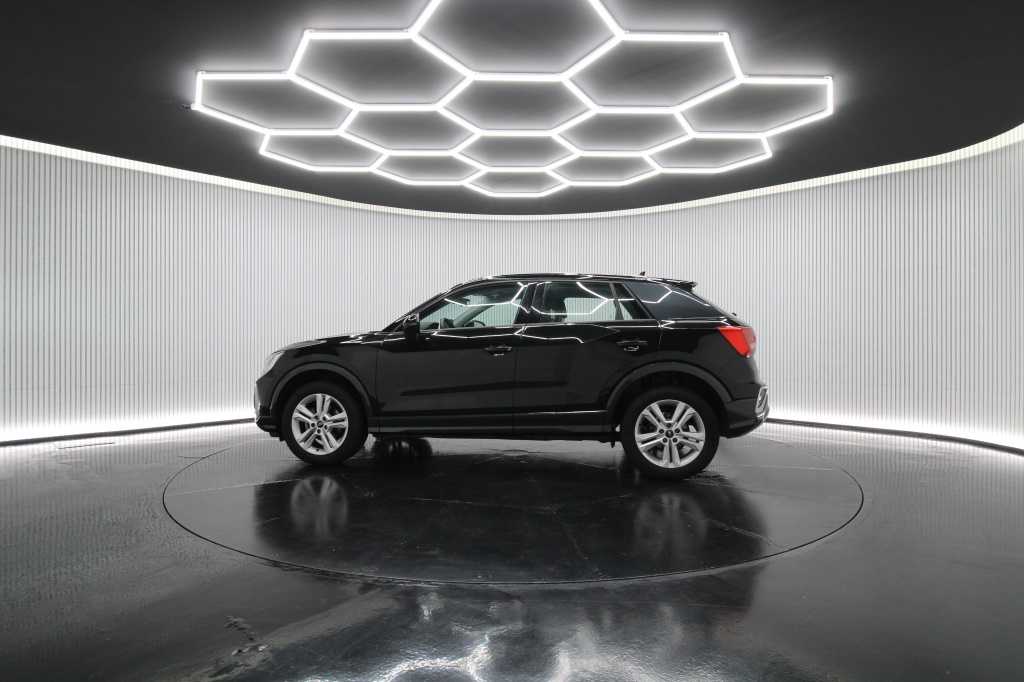 audi-q2-2025-gasolina-999cc