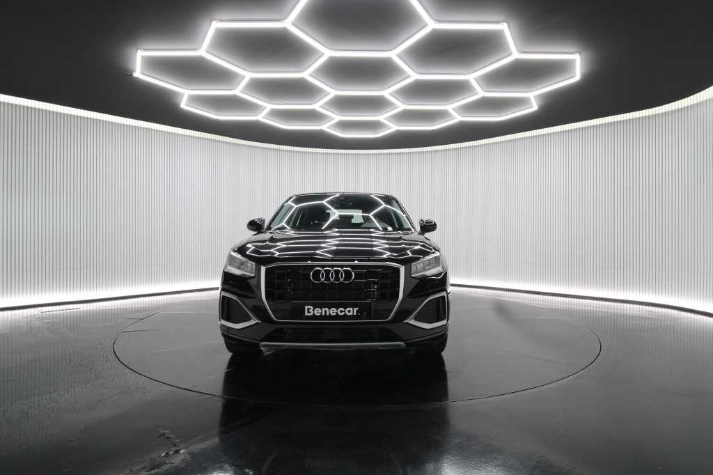 audi-q2-2025-gasolina-999cc
