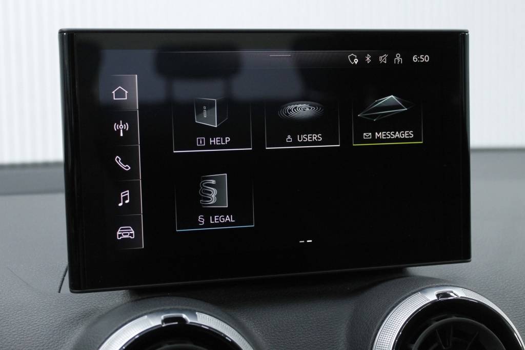 audi-q2-2025-gasolina-999cc
