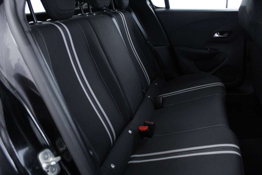 opel-corsa-2024-gasolina-1199cc