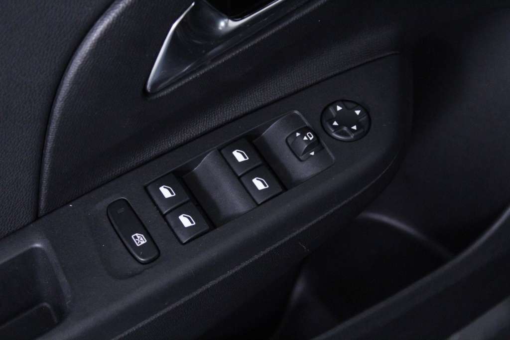 opel-corsa-2024-gasolina-1199cc