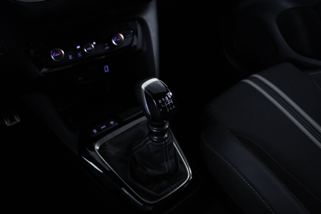 opel-corsa-2024-gasolina-1199cc